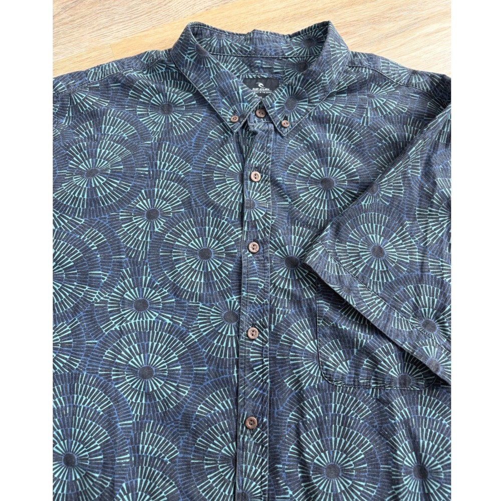 Rip Curl Blue Geometric Print Slimmer Fit Button Down Shirt MensXL Beach Coastal